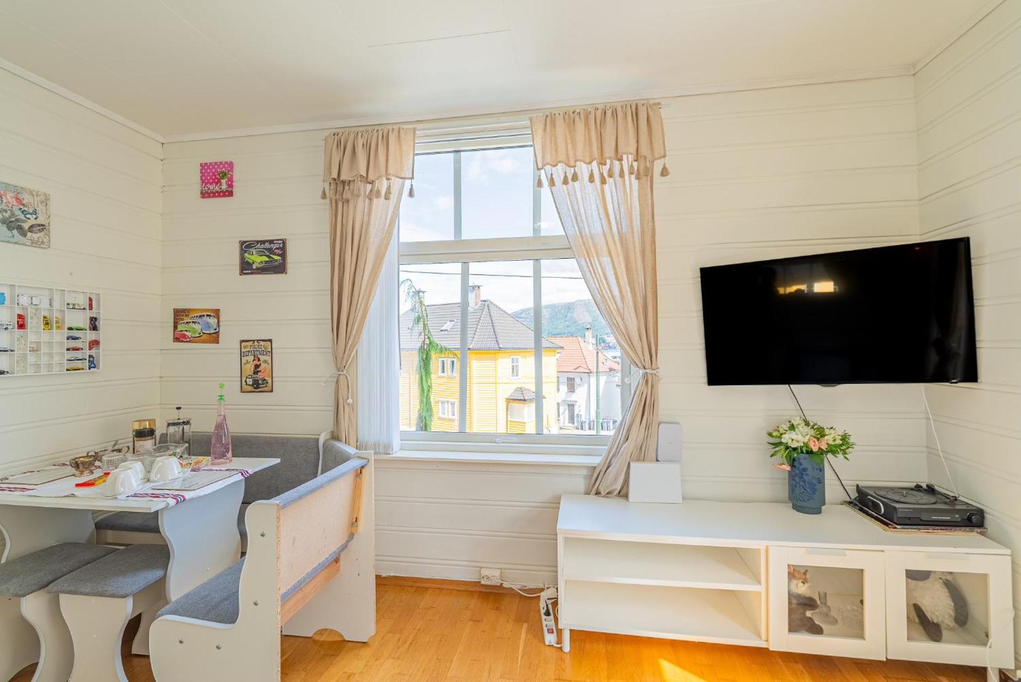 Versatile Apartment In The City Of Bergen Eksteriør billede